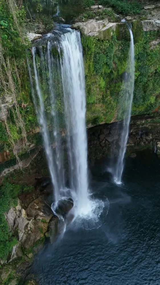 Misol-ha en Cascada Agua Azul- Misol-ha y la Zona Arqueológica de Palenque