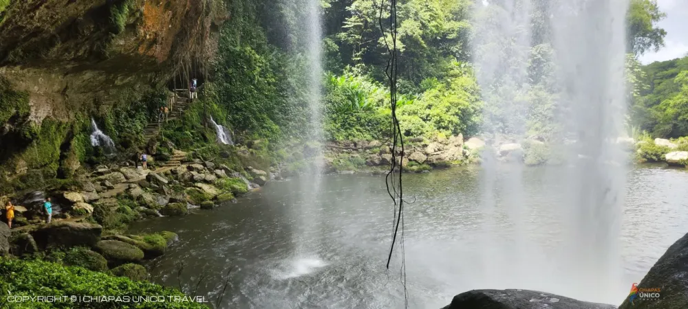 Misol-ha en Cascada Agua Azul- Misol-ha y la Zona Arqueológica de Palenque