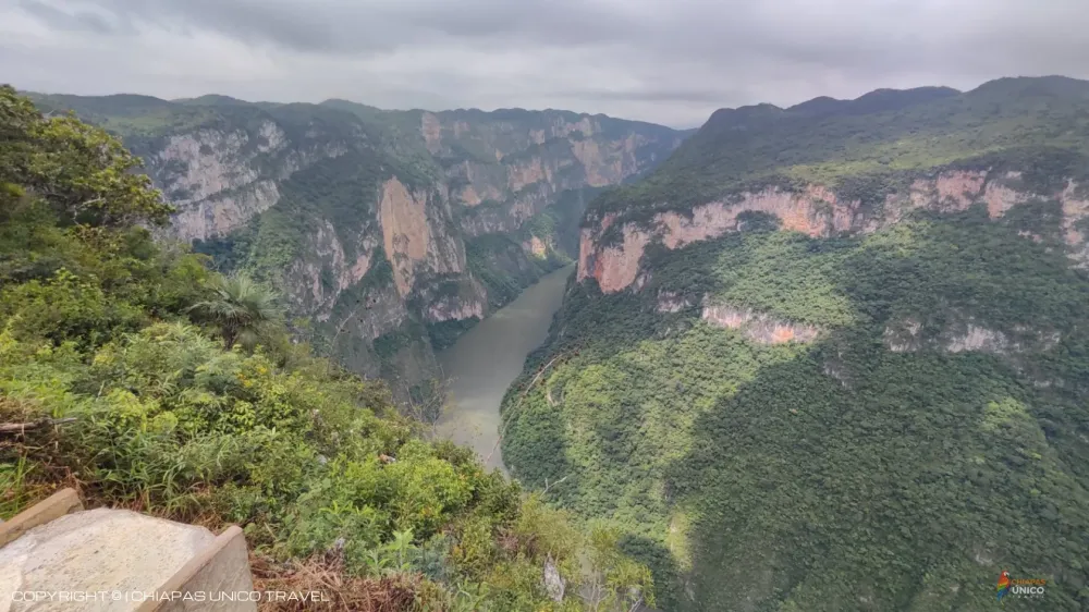 cañon del sumidero en Aeropuerto-Cañon del sumidero- Miradores-Chiapa de corzo y San Cristobal de las Casas