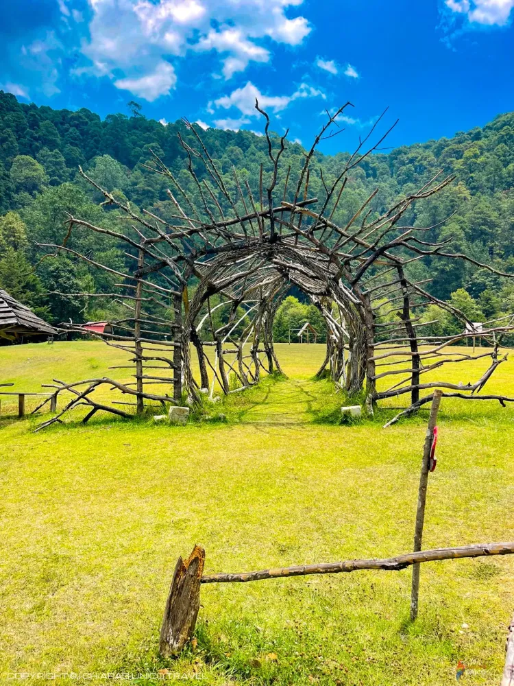Parques Ecoturísticos "El Encuentro y Arcotete"